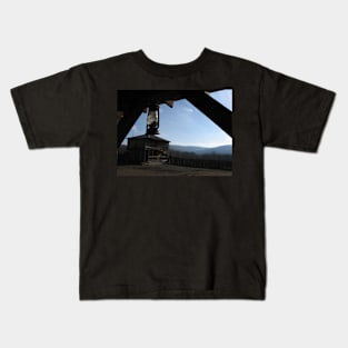 Bunkhouse Lantern Photo Kids T-Shirt